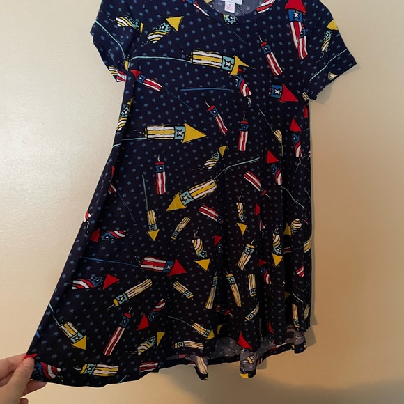 🌹🌹Kids lularoe dress size 6 - Picture 2 of 4
